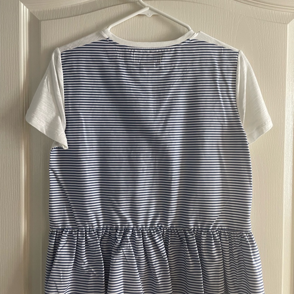 Kate spake T shirt - new (size small)